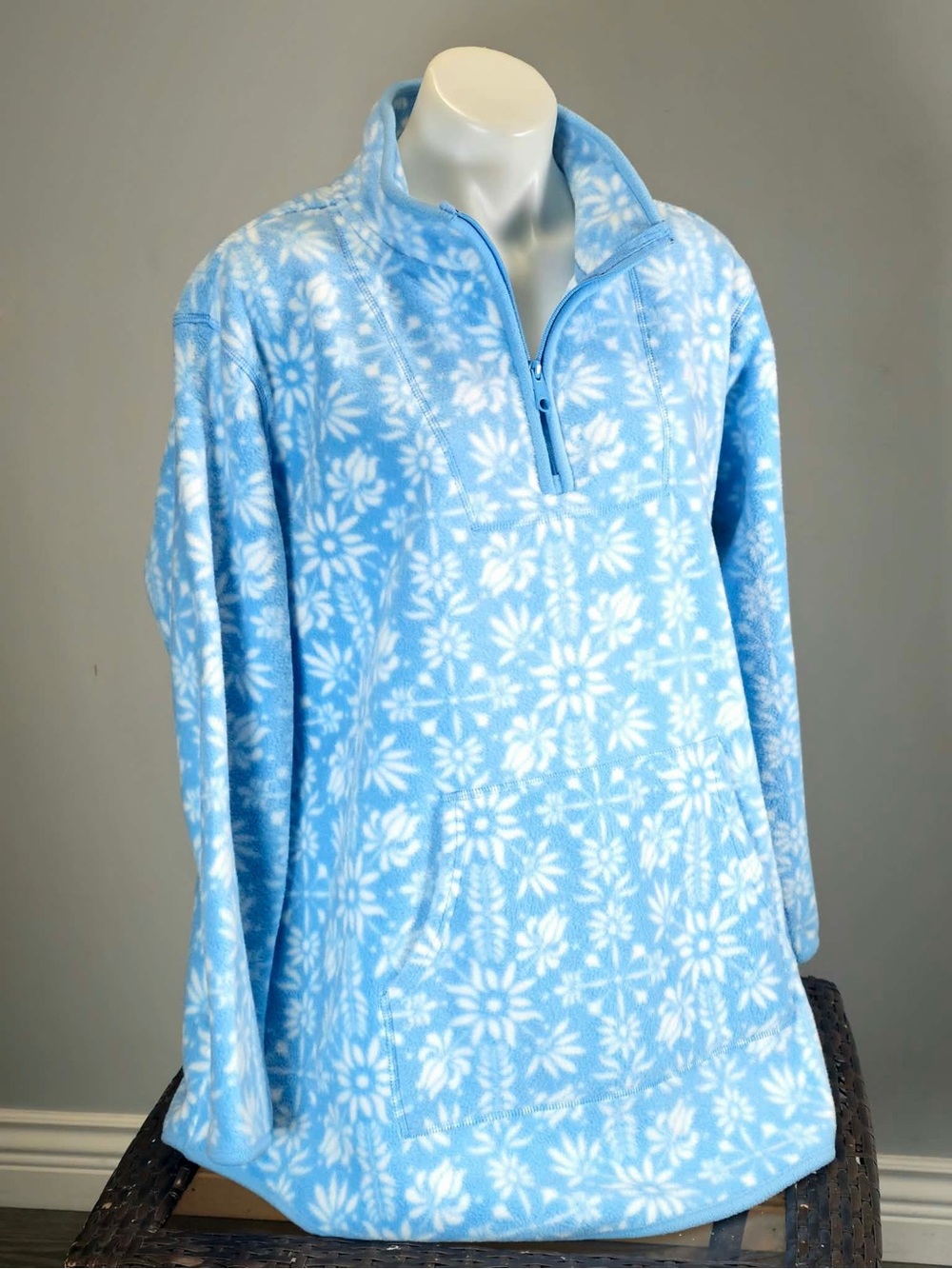 NWT Style & Co  Blue Snowflake Half-Zip Fleece Pullover